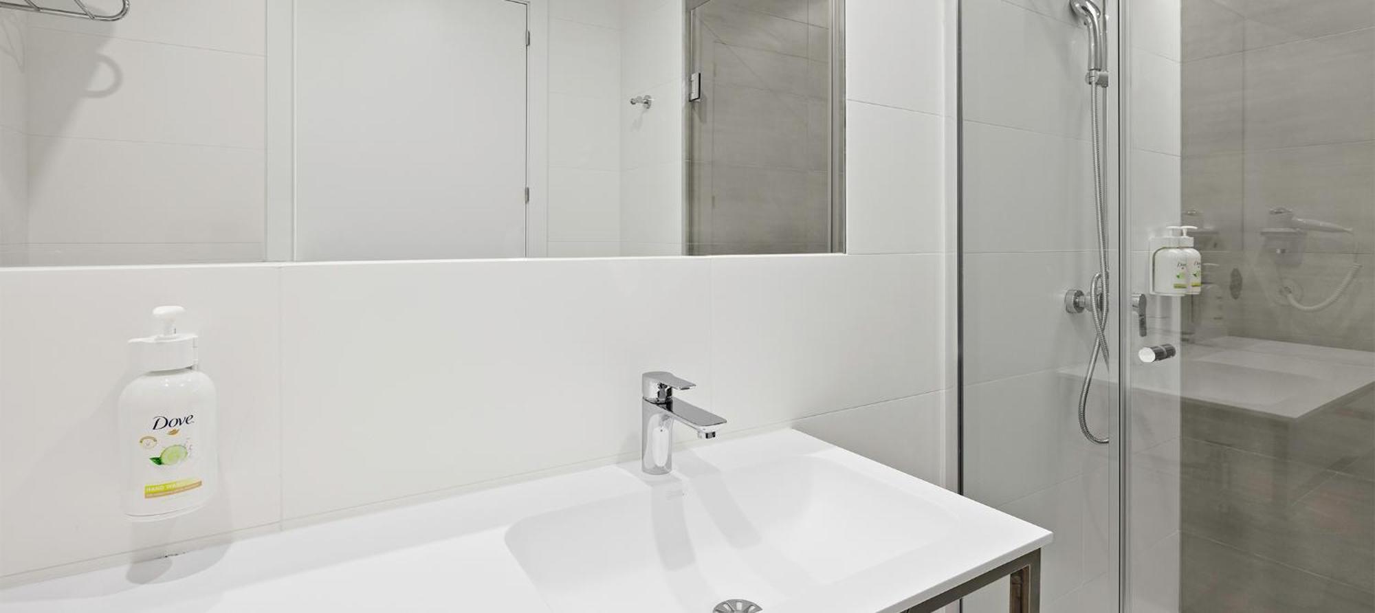 B&B Hotel Madrid Трес Кантос Экстерьер фото