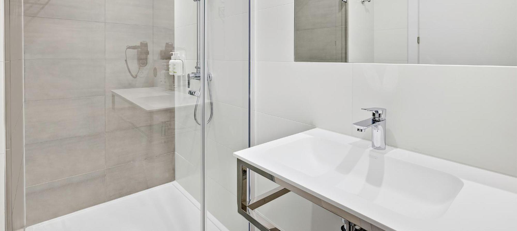 B&B Hotel Madrid Трес Кантос Экстерьер фото