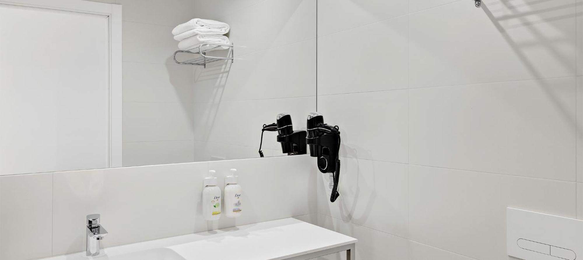 B&B Hotel Madrid Трес Кантос Экстерьер фото